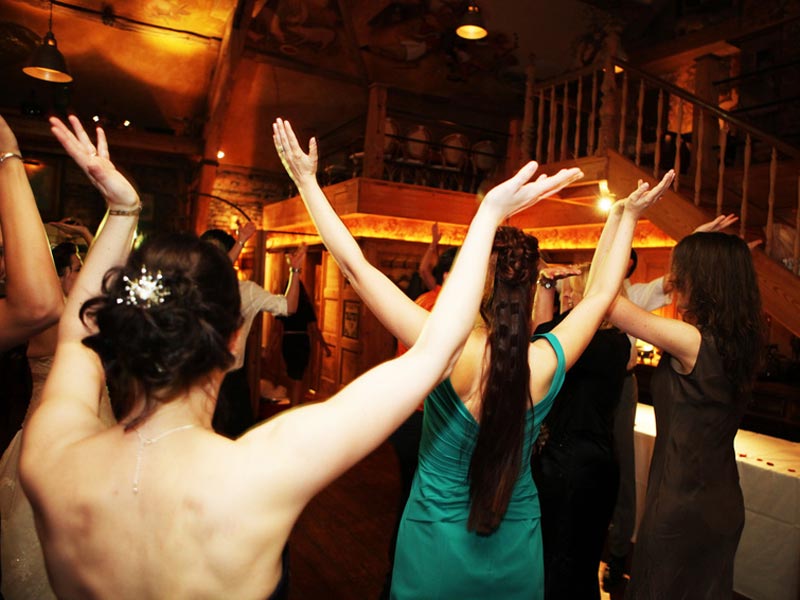 ... bis in die frühen Morgenstunden...